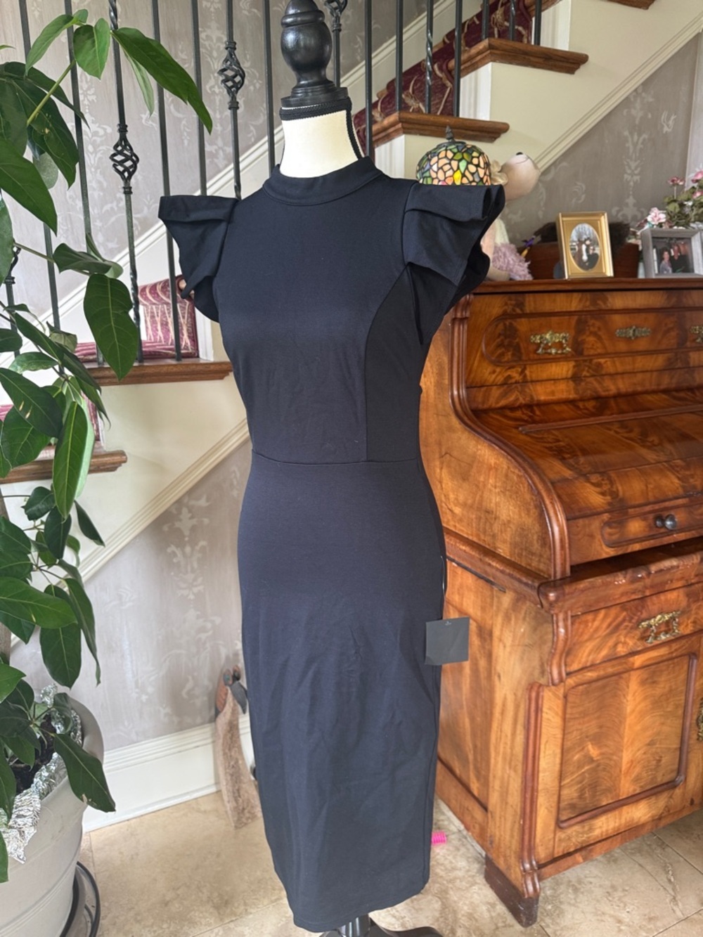 LULUS SCUBA FLUTTER SLEEVE dress small NWT black - Picture 6 of 13